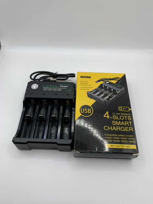 4 Slots Smart USB li-ion Battery Charger