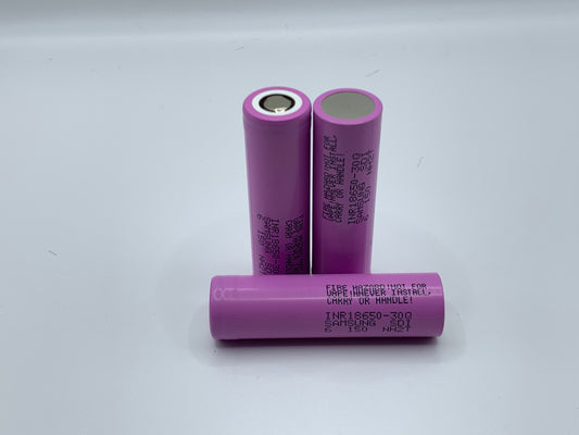 Li ion rechargeable genuine Samsung 18650-30Q shipping only inside Australia